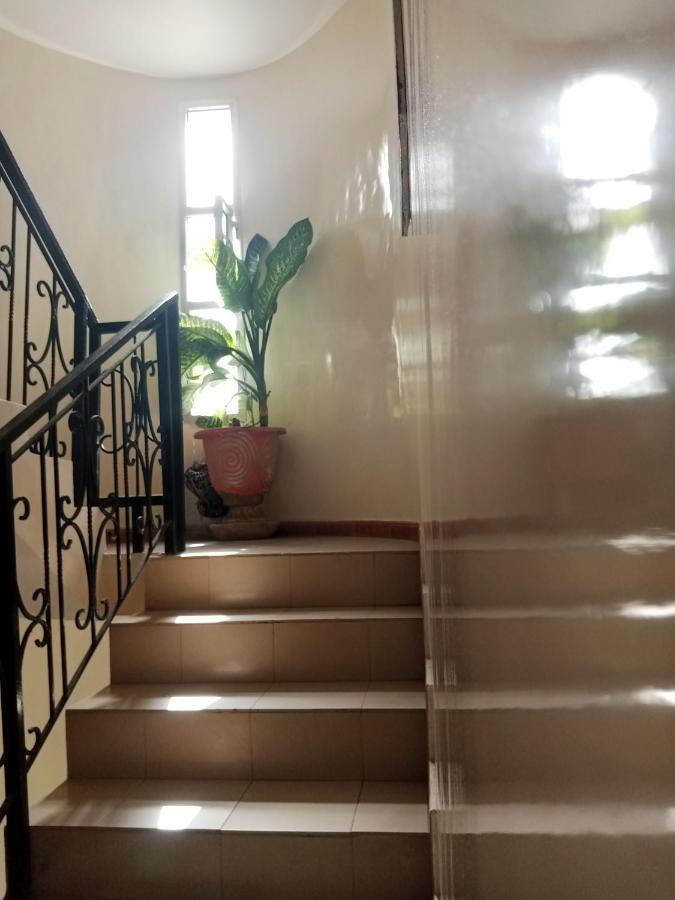 Kakatar Family Residence , Yoff Ντακάρ Εξωτερικό φωτογραφία