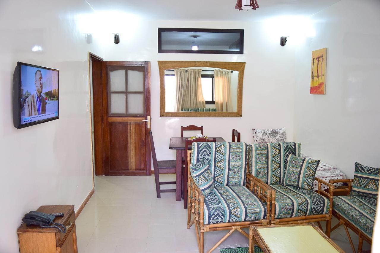 Kakatar Family Residence , Yoff Ντακάρ Εξωτερικό φωτογραφία