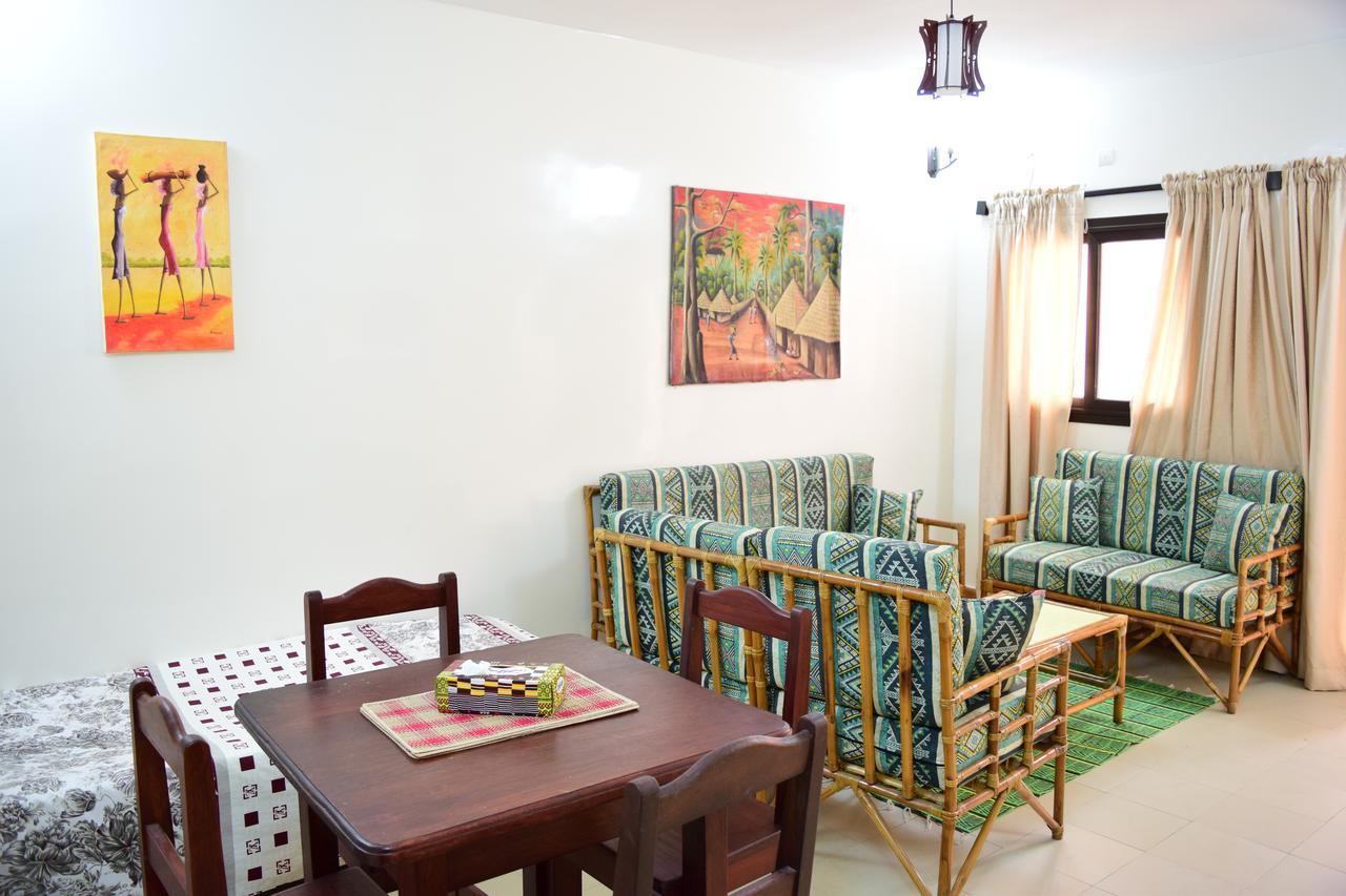 Kakatar Family Residence , Yoff Ντακάρ Εξωτερικό φωτογραφία